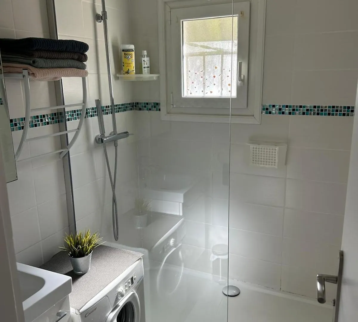 Apartment Appartement T2 Six Fours Cap Negre,1 Mn A Pied De La Mer Six-Fours-les-Plages